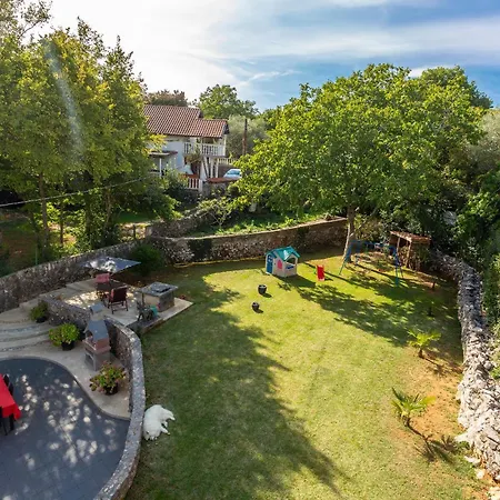 Apartament In Krk With Wifi Risika