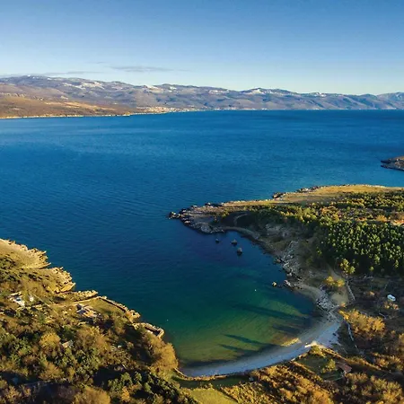 2 Bedroom Awesome In Krk *