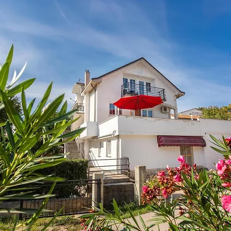 Apartament Stunning In Krk With House Sea View *