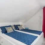 Apartman 2 Bedroom Awesome In Krk